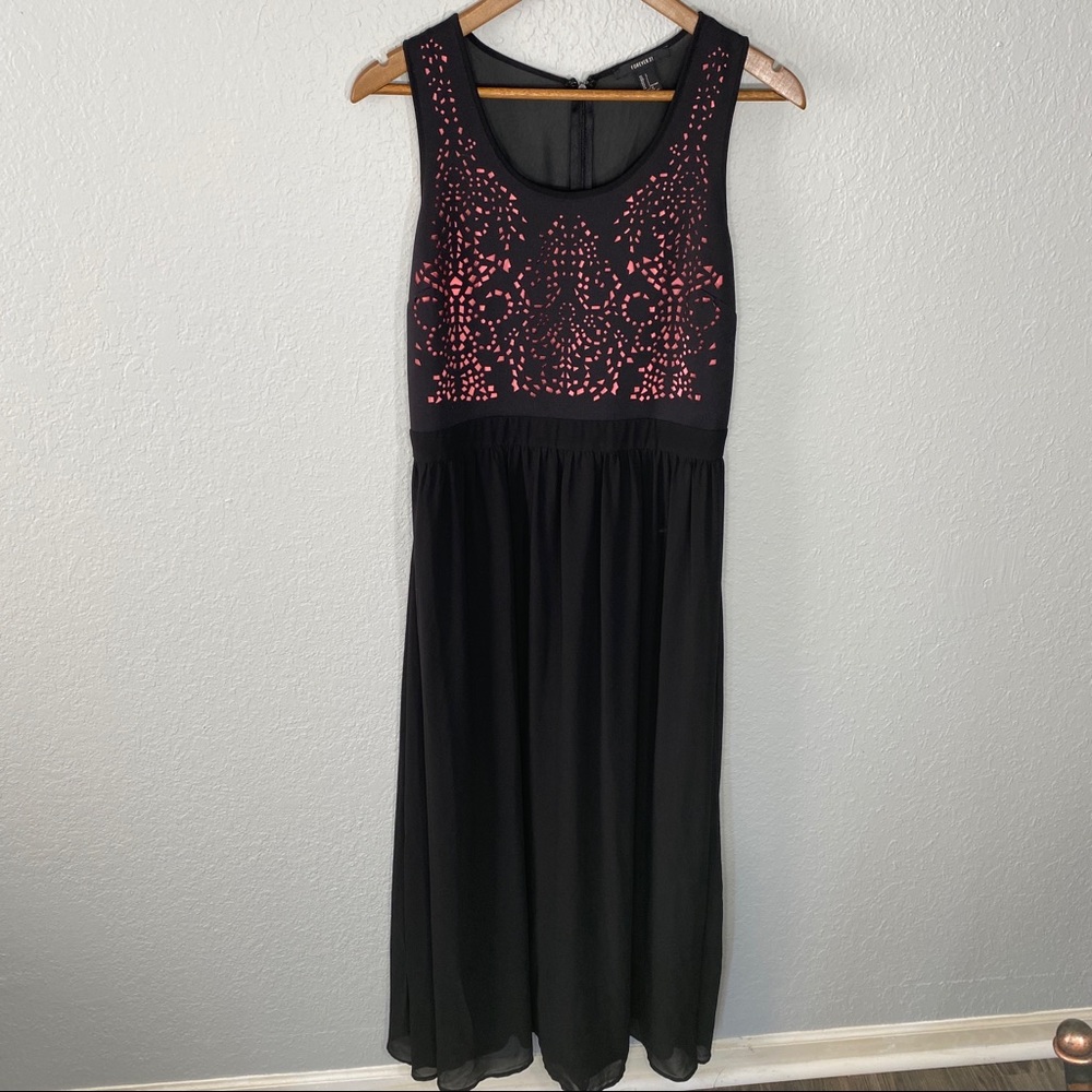 Forever 21 | Black Maxi‎ Dress with Pink Details